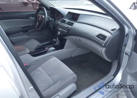 2010 Honda Accord 2.4 Lx из США, поврежденный, VIN 1HGCP2F37AA086247